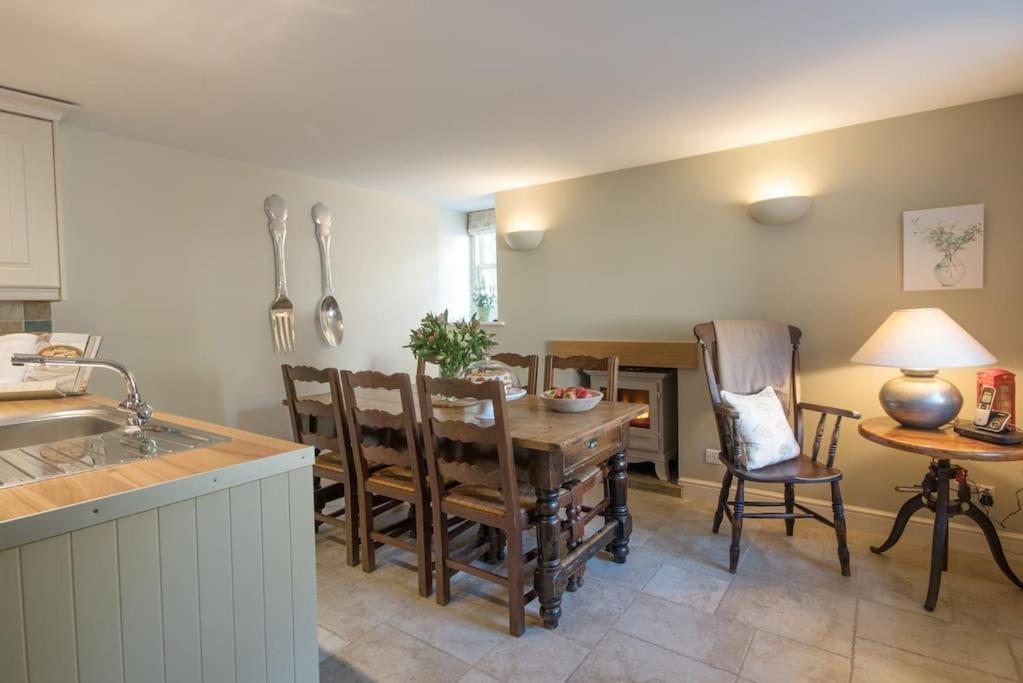 Duck Cottage Milldale Alstonefield Peak District Alstonfield Esterno foto