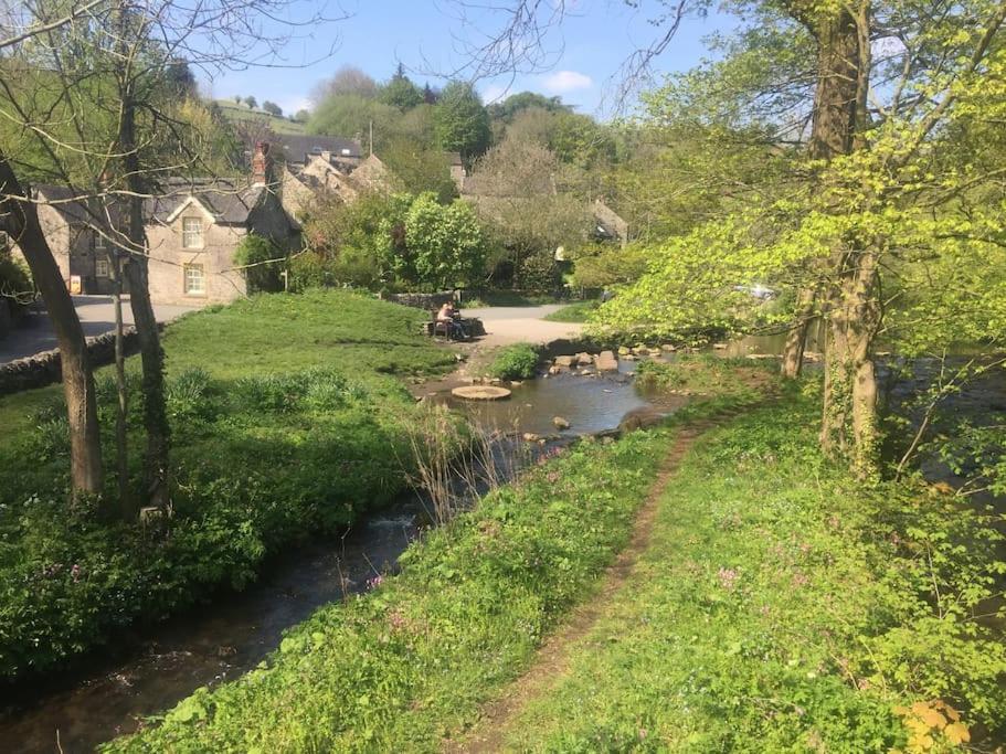 Duck Cottage Milldale Alstonefield Peak District Alstonfield Esterno foto
